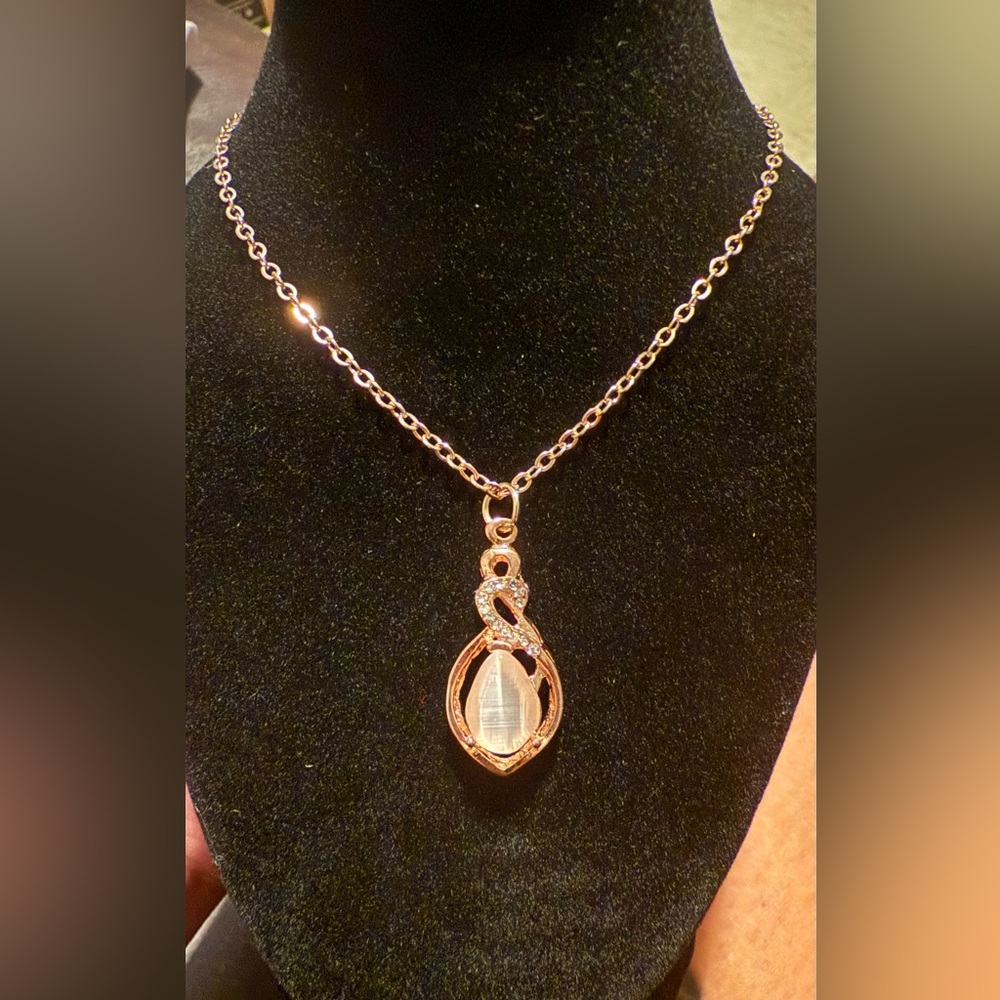 Gold and Silver teardrop style Necklace